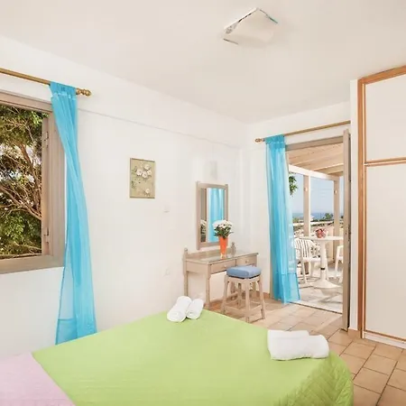 Aparthotel Panorama-seaview & Hersonissos (Crete)